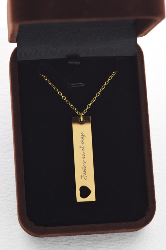 Colgante placa estuche marrón