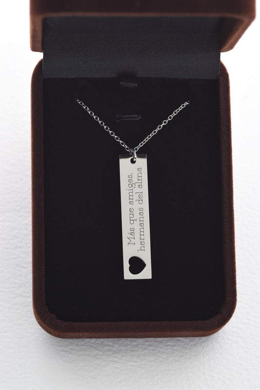 Colgante placa estuche marrón