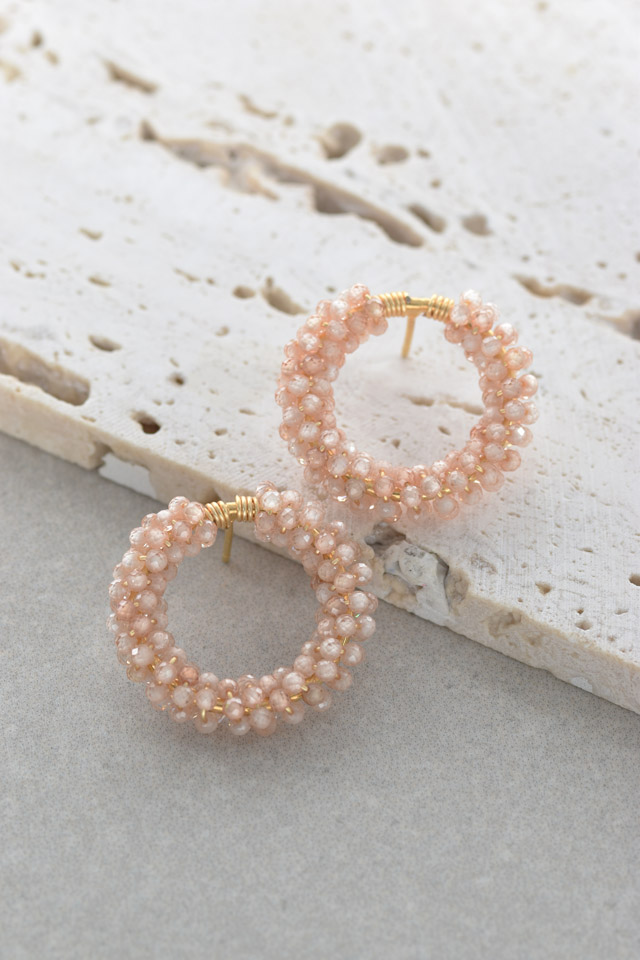 Pendientes circonitas beige