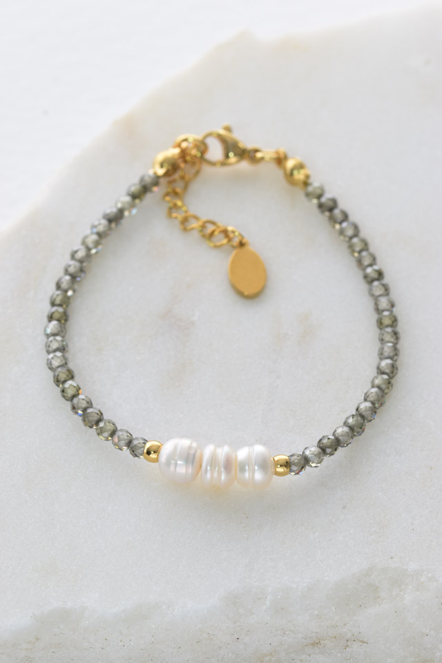 Pulsera circonitas humo